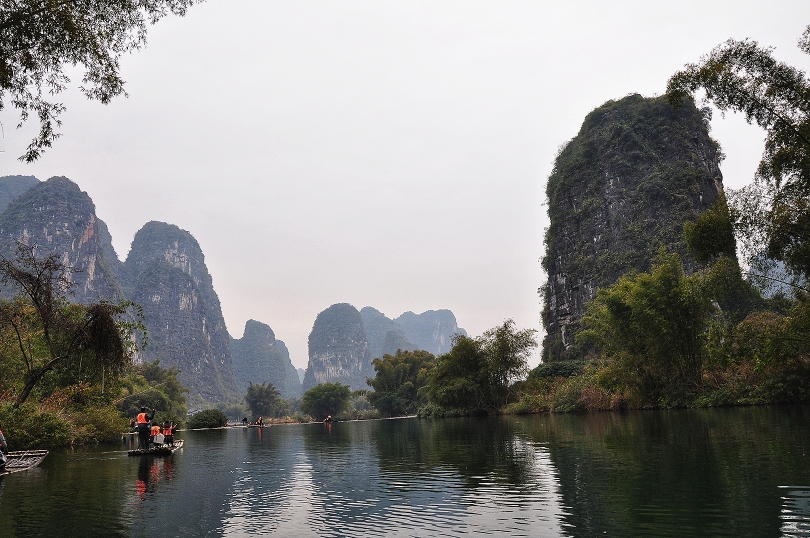 我想4月中旬去桂林需要带点什么,注意什么,天