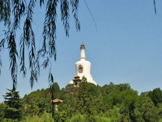 跟團北京游價格_北京最適合旅游的季節(jié)_北京游跟團多少錢