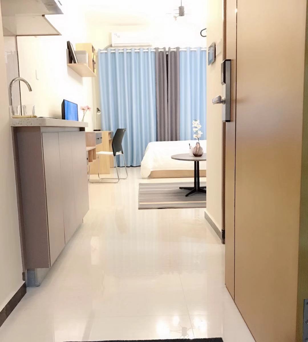 园景大床房