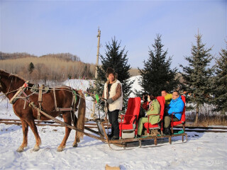 亞布力雪鄉(xiāng)旅游報價_亞布力雪鄉(xiāng)自由行費(fèi)用_到亞布力雪鄉(xiāng)旅游