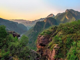 河南云臺(tái)山游報(bào)價(jià)_去河南云臺(tái)山旅游_河南云臺(tái)山旅游多少錢