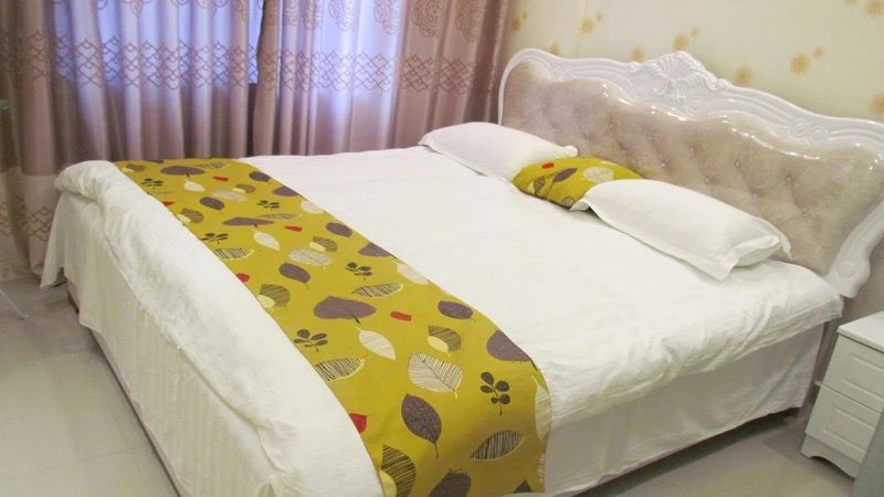 豪华大床房