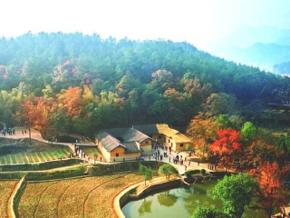 張家界玻璃棧道旅行團旅游報價_暑假張家界玻璃棧道游價格_深圳到張家界玻璃棧道旅游報價