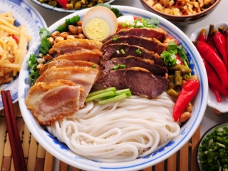 到桂林陽(yáng)朔旅游報(bào)團(tuán)價(jià)格_桂林陽(yáng)朔旅游要多少錢跟團(tuán)_桂林陽(yáng)朔旅游跟團(tuán)需多少錢