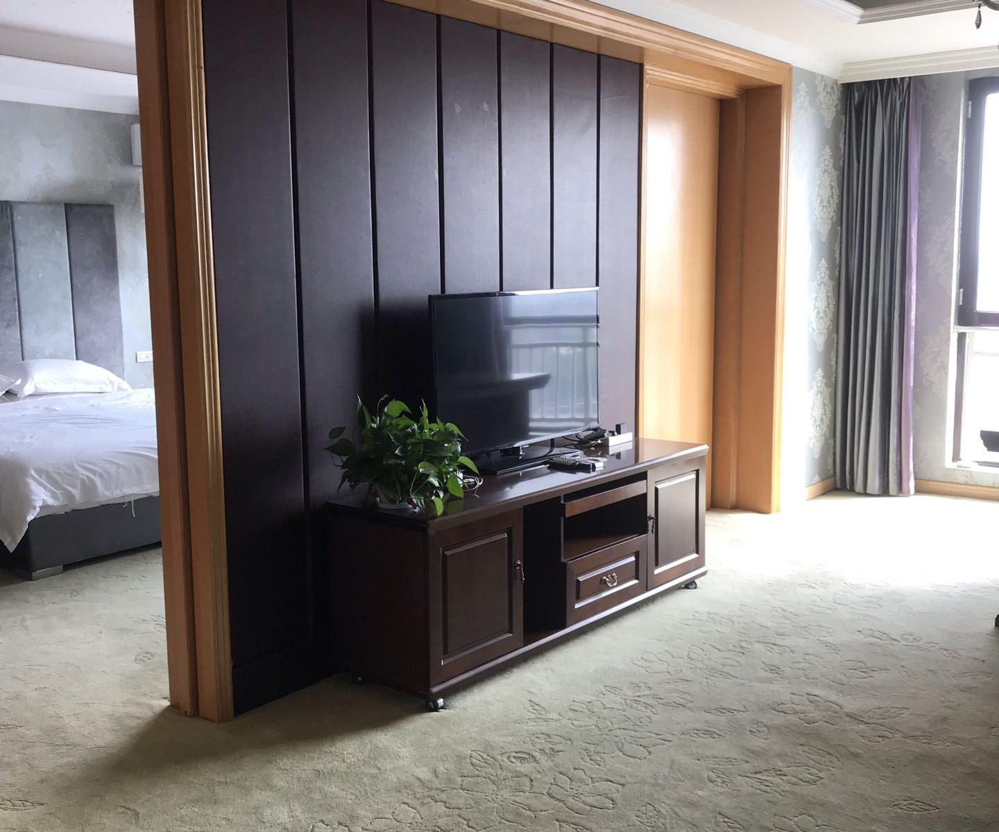 行政套房