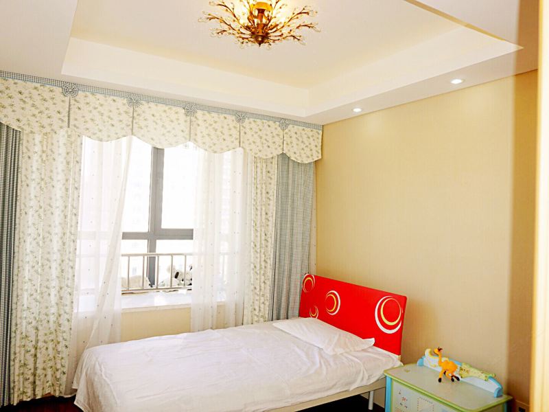 青岛听涛观海·火车站栈桥豪华海景房公寓