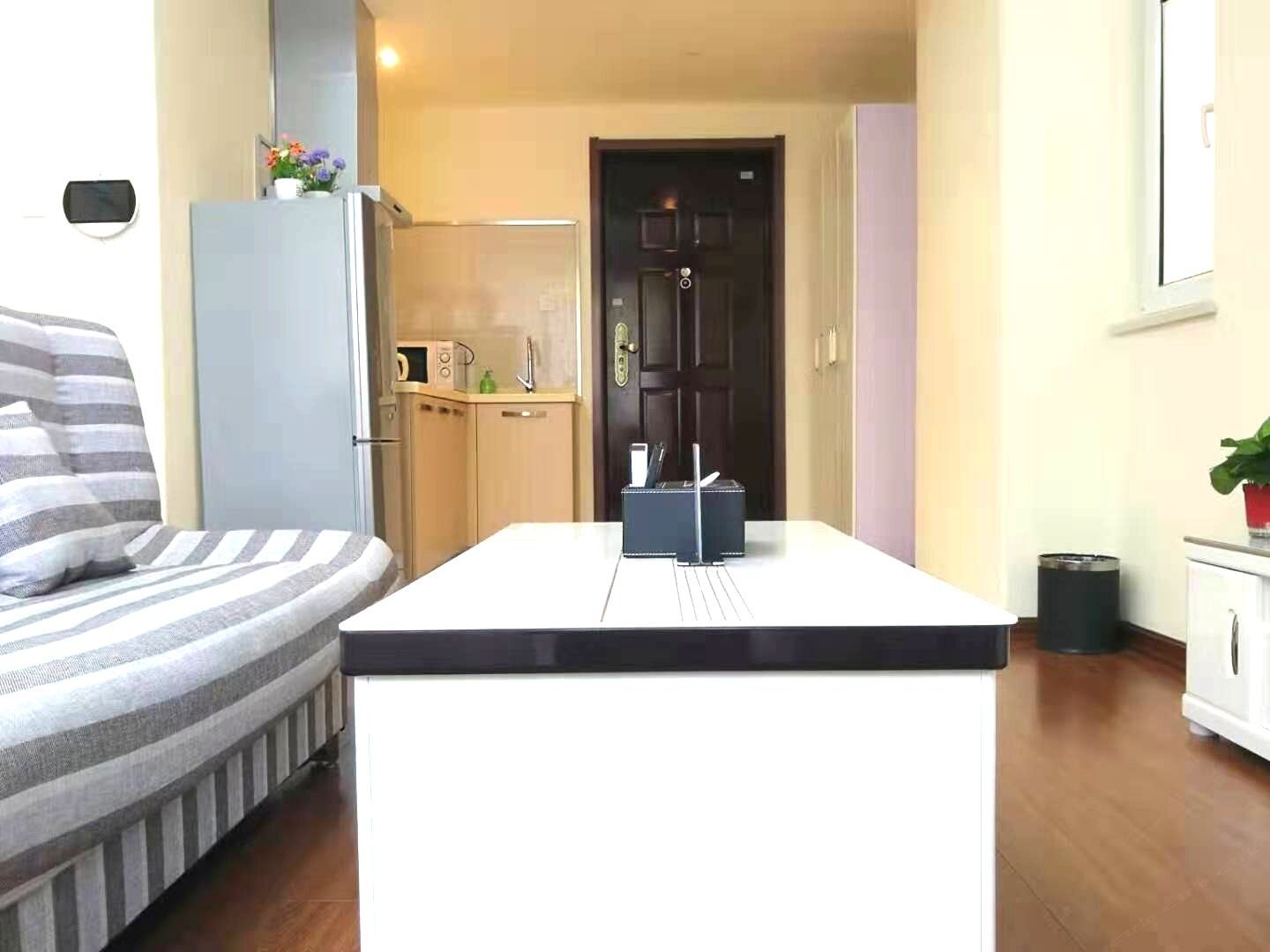 高级阳台大床房