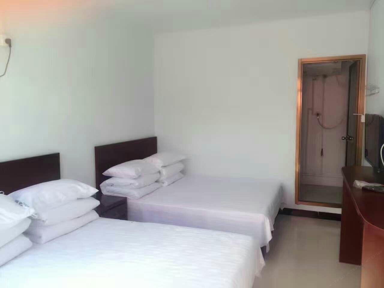 四人间
