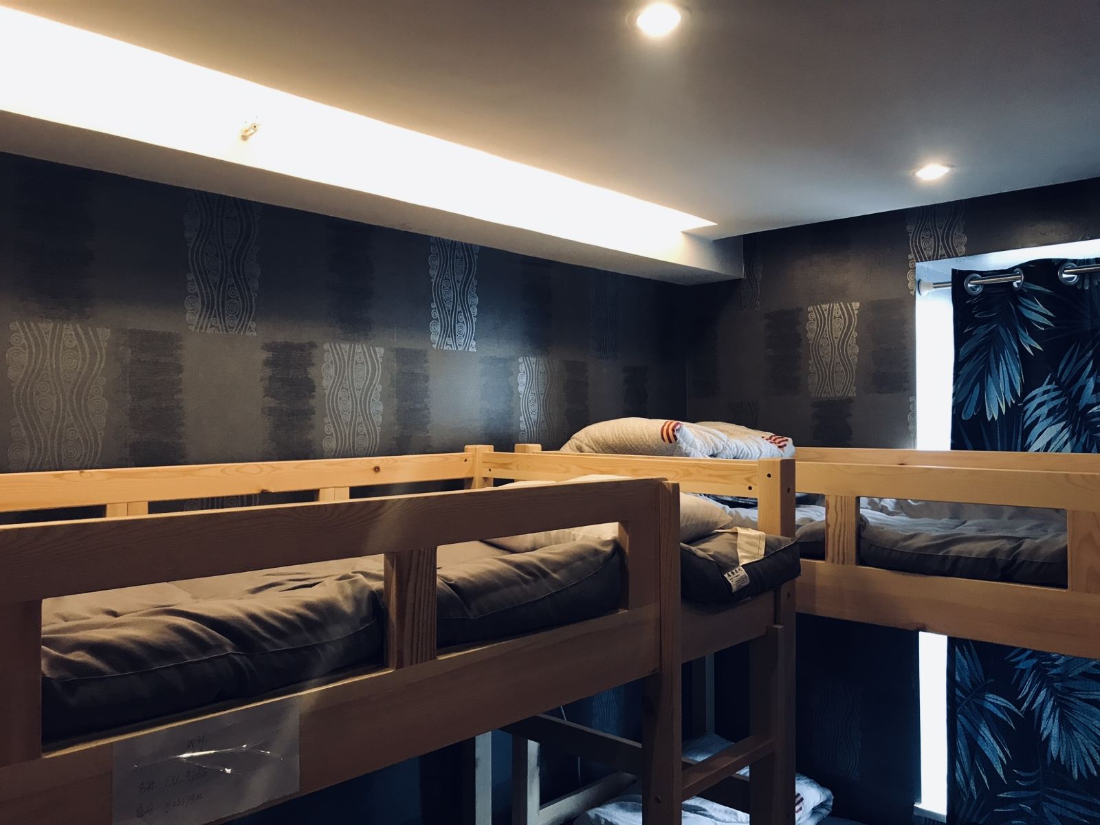 超然六人间(床位房)(公共卫浴)
