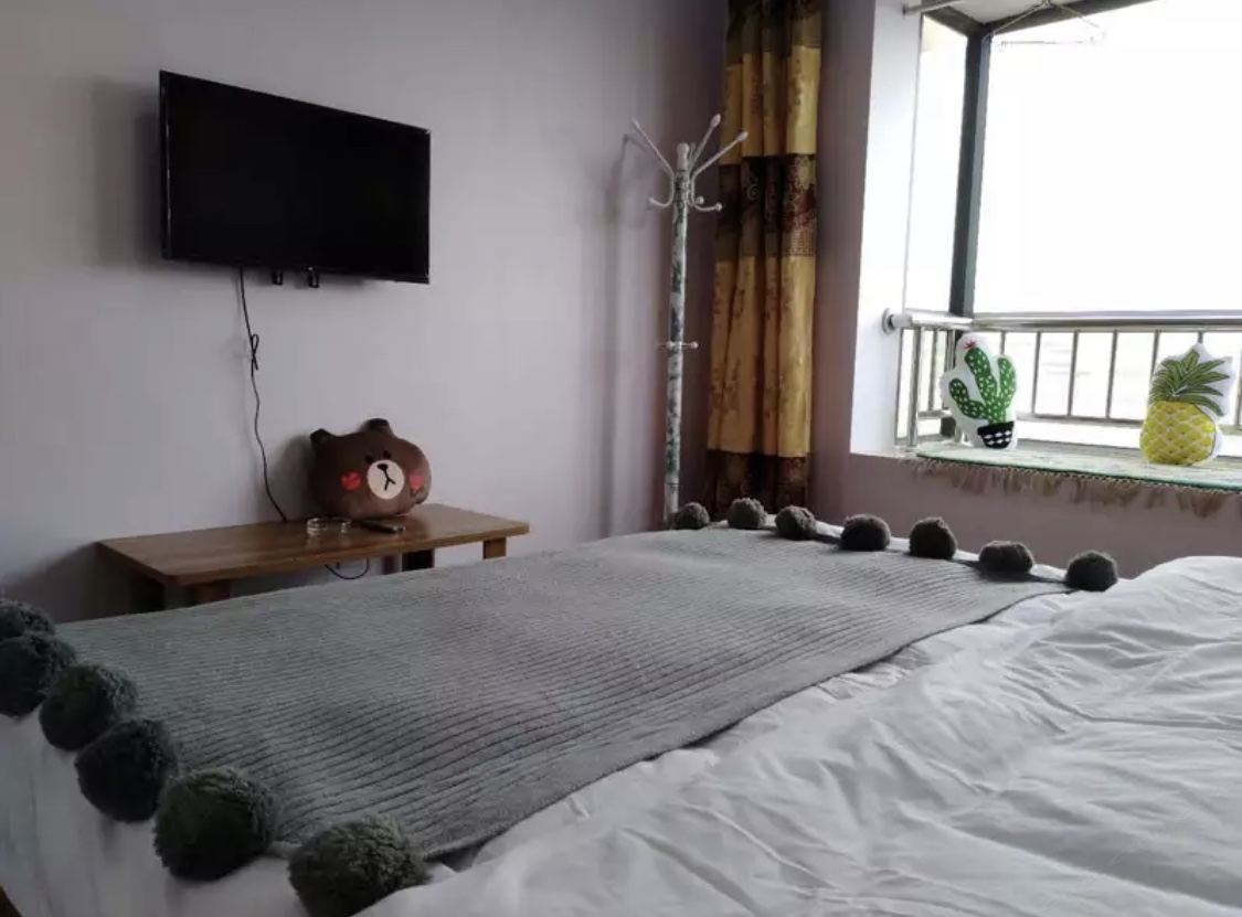豪华大床房