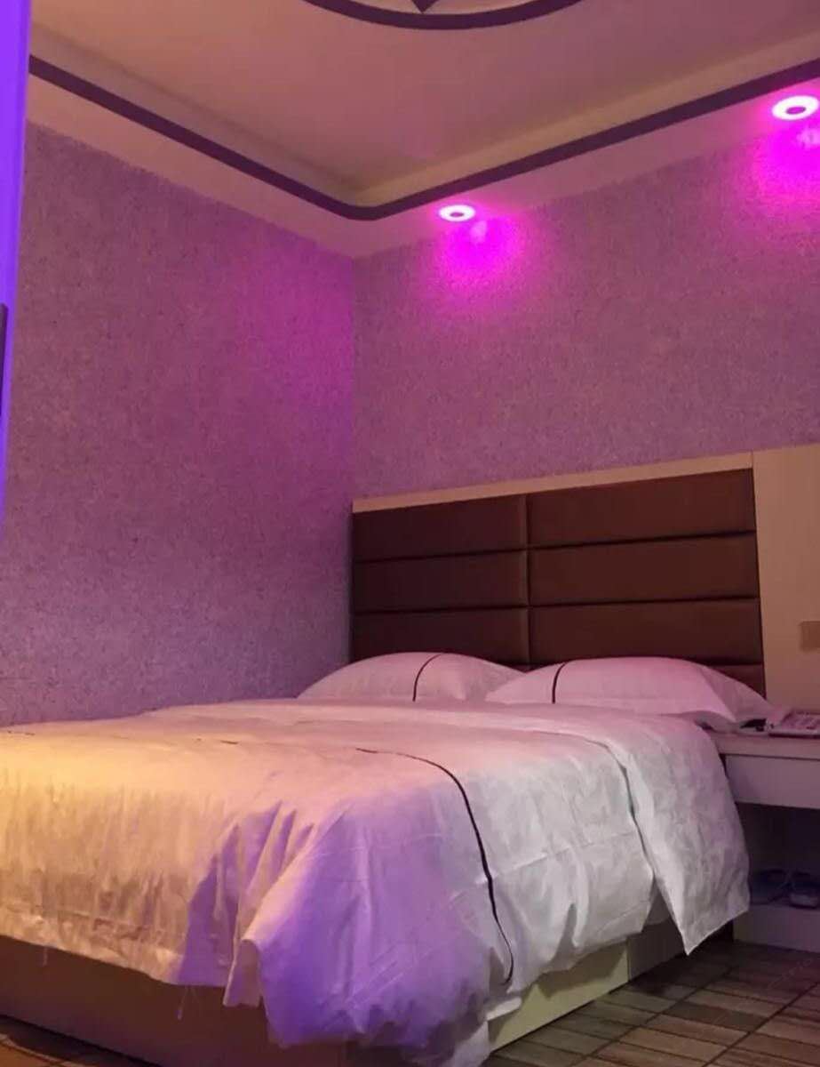 特惠大床房