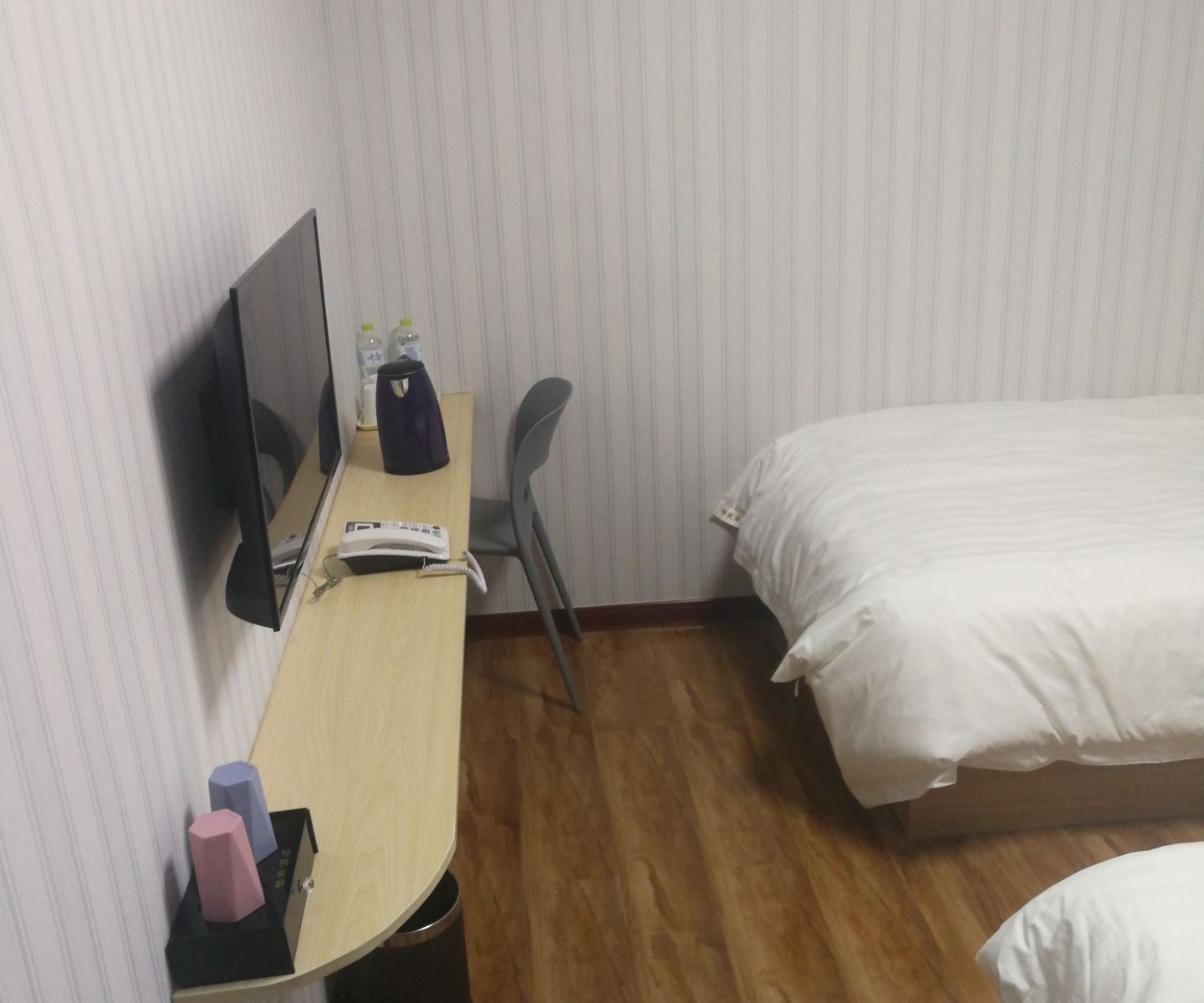 标准间(无窗)