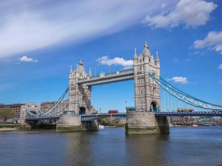 春节英国自驾游_英国旅游8日游_英国几月份适合旅游