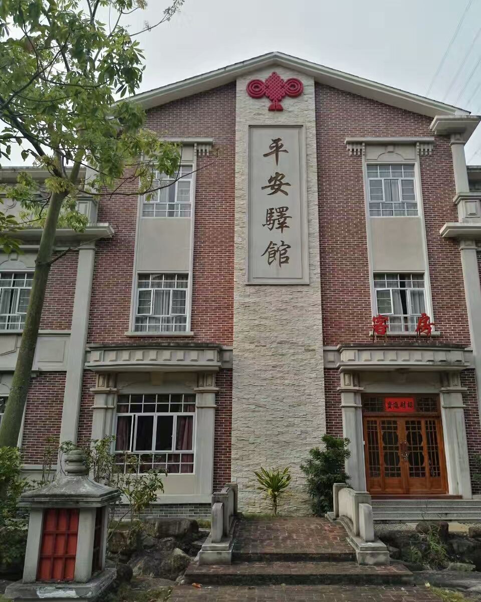 标准大床房