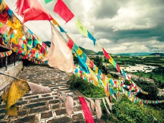 云南麗江最適合旅游的季節(jié)_云南麗江旅游報(bào)價(jià)_特價(jià)云南麗江游