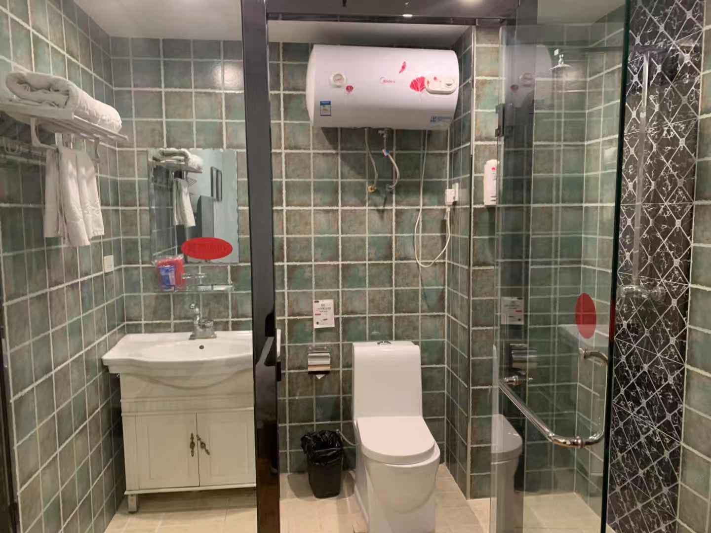 特惠房(无窗)