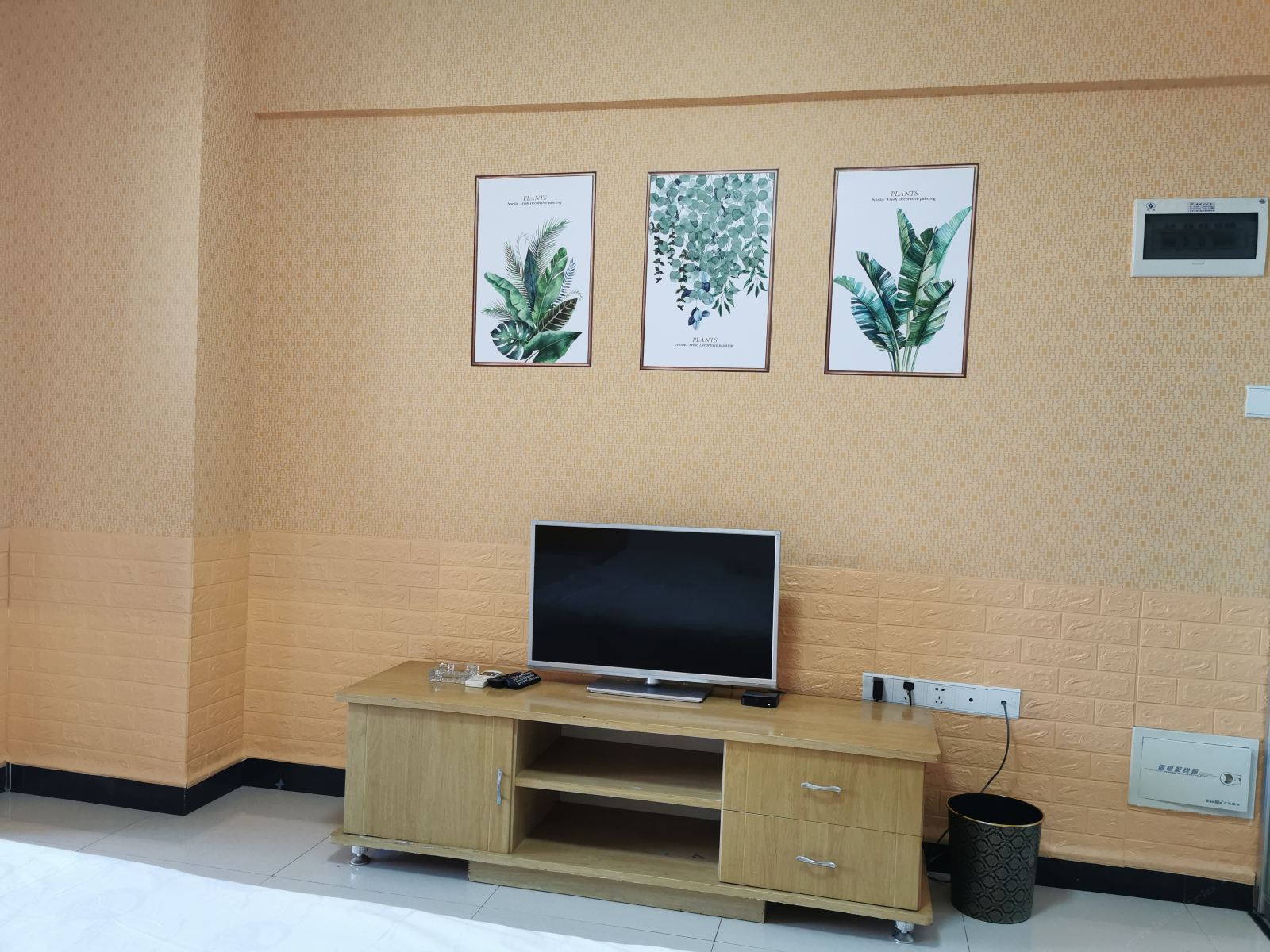 豪华商务大床房