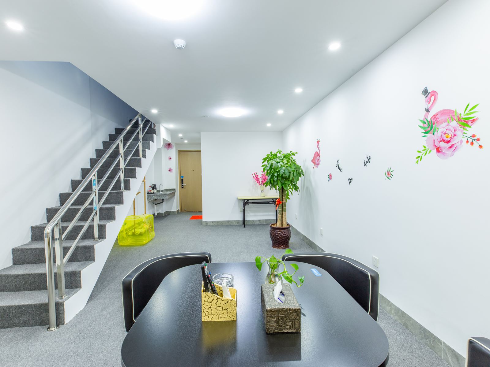 现代舒适loft双床房