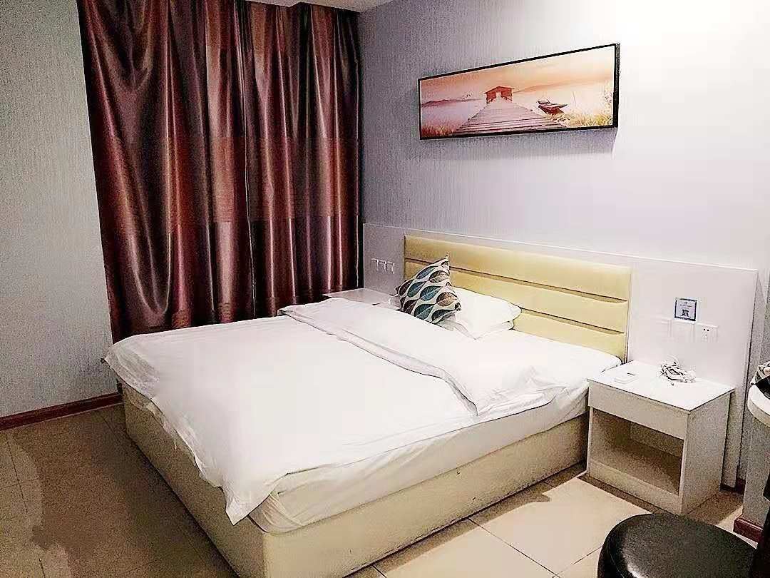 温馨大床房