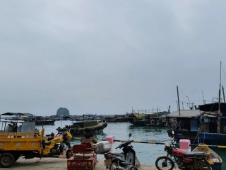 暑假越南下龍灣游價格_去越南下龍灣報團(tuán)多少錢_越南下龍灣高端品質(zhì)旅游團(tuán)