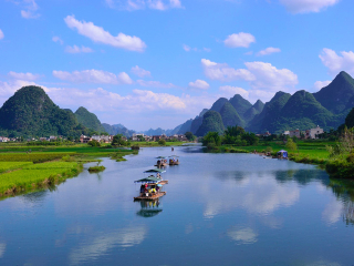 到桂林陽(yáng)朔旅游報(bào)團(tuán)價(jià)格_桂林陽(yáng)朔旅游要多少錢跟團(tuán)_桂林陽(yáng)朔旅游跟團(tuán)需多少錢