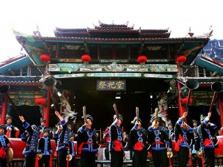 去恩施大峡谷-神农架-大九湖-武当山旅游包团_恩施大峡谷-神农架-大九湖-武当山国际旅行_深圳出发游恩施大峡谷-神农架-大九湖-武当山