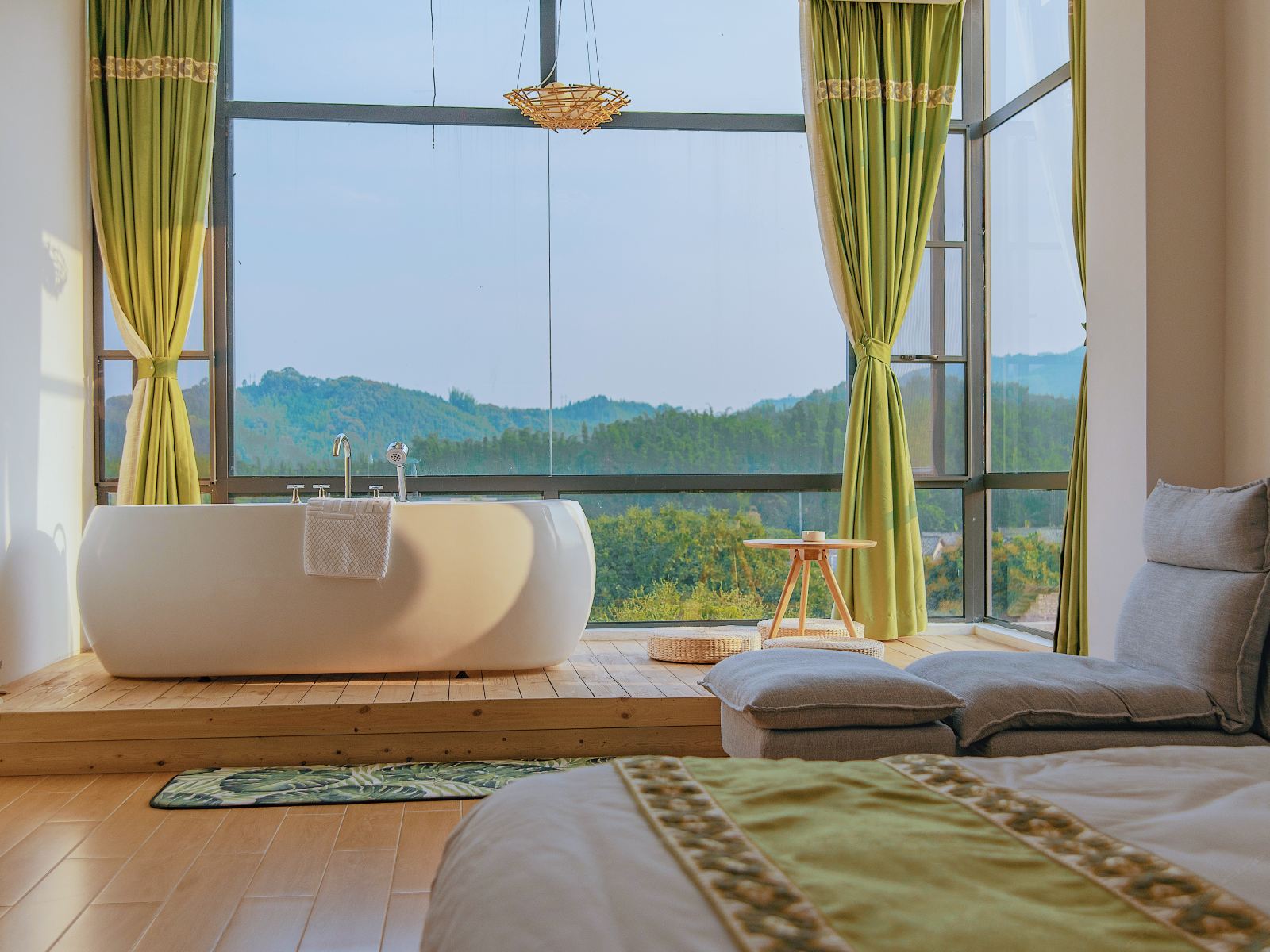 VIP山景大床房