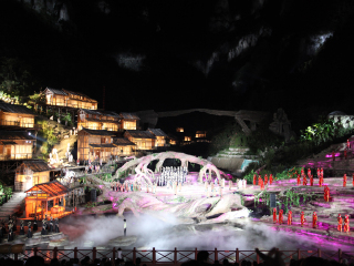 湖南張家界旅游花費一般多少_現(xiàn)在到湖南張家界旅游多少錢_怎么去湖南張家界旅游