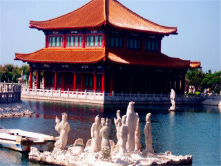 大連旅游費(fèi)用_旅行團(tuán)大連游_大連九月旅游