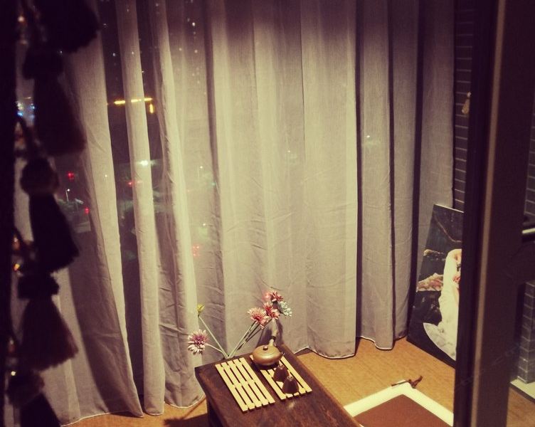 hotelPic