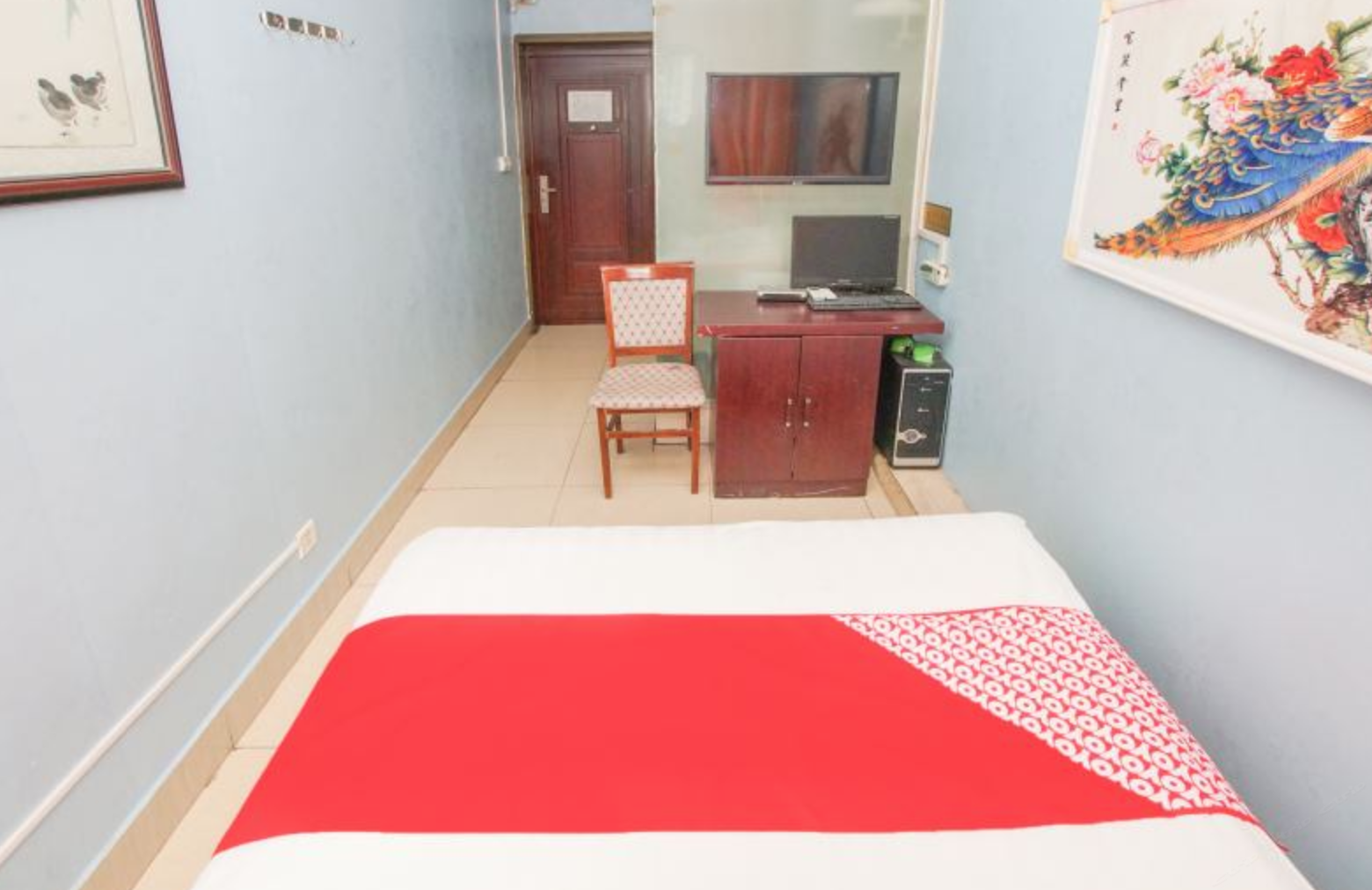 普通大床间(公共卫浴)