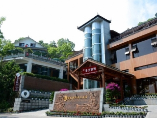 新加坡成都旅游_成都十一日游跟团多少钱_成都9日游跟团费用