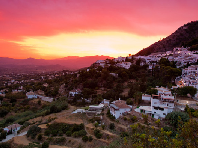 格拉纳达-巴塞罗那-马德里-科尔多瓦-里斯本-塞