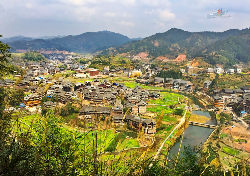 程阳八寨景区全景,程阳八寨由马安寨,平坦寨,平寨,岩寨,东寨,大寨,平