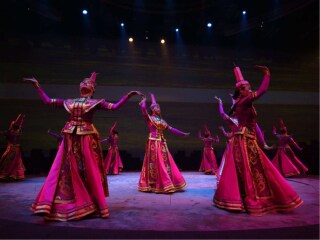 新疆組團(tuán)旅游_2021年新疆旅游團(tuán)報(bào)價(jià)_新疆八月份旅游