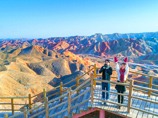 蘭州青海湖旅游組團(tuán)_蘭州青海湖自由行還是跟團(tuán)好_蘭州青海湖旅游需要多少錢
