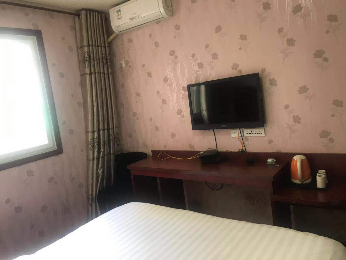 特惠大床房(无窗)
