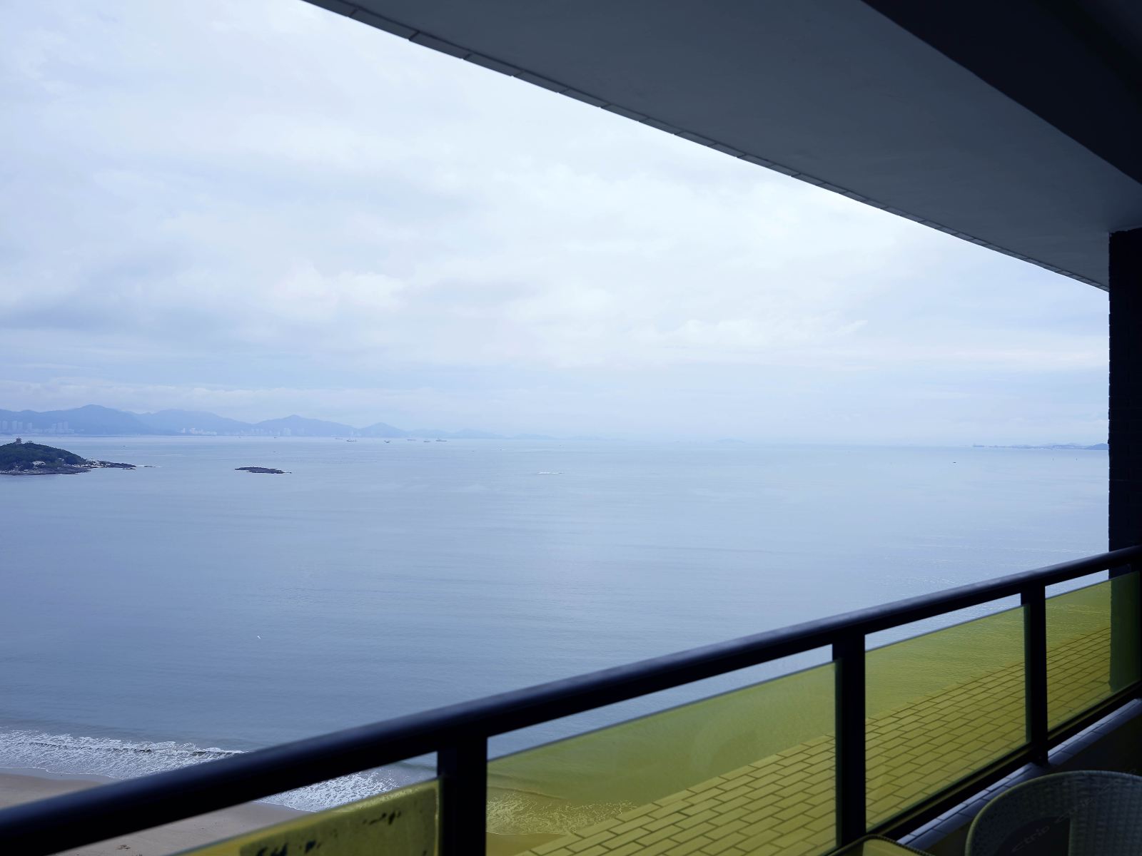 碧海蓝天海景双床房