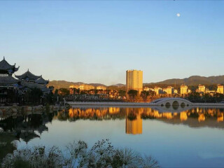 西双版纳著名旅游_跟团旅游西双版纳旅游_西双版纳旅行报团