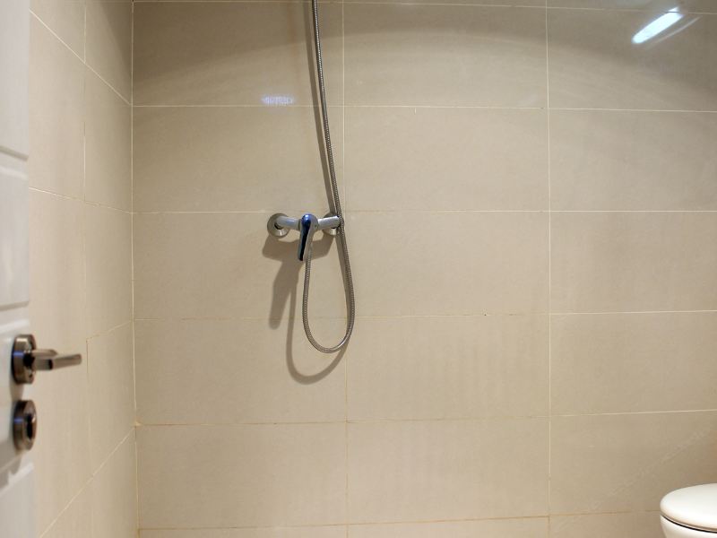 hotelPic