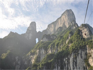 去湖南張家界旅游怎么走_(dá)湖南張家界報(bào)團(tuán)多少錢_湖南張家界自由行組團(tuán)