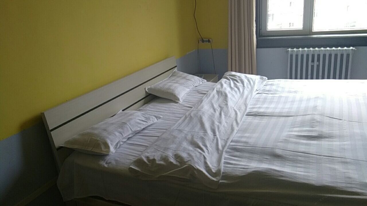 豪华大床房