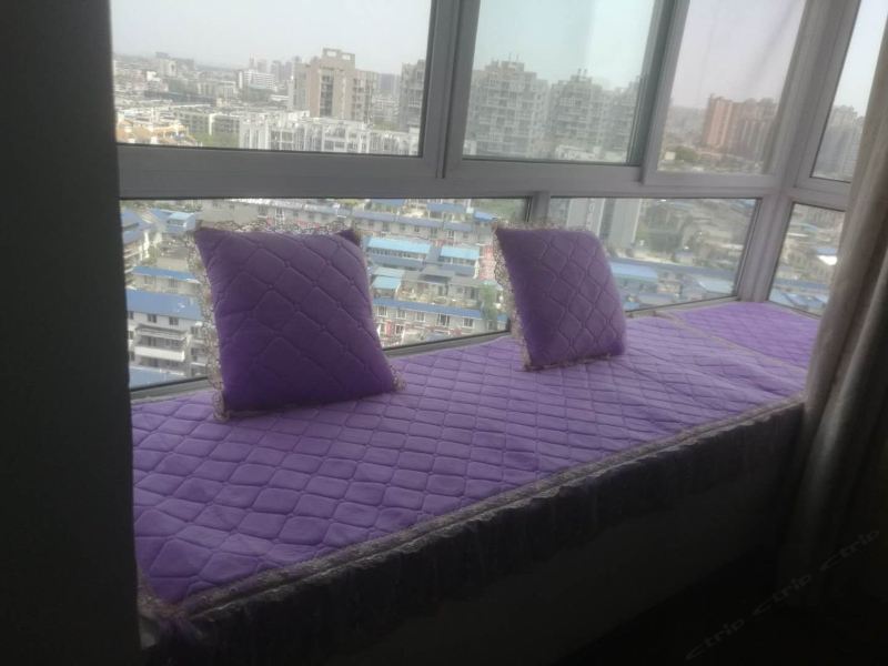 成都高级私密浪漫满屋公寓(和平村分店)