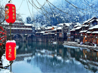 湖南張家界自由行還是跟團(tuán)好_跟團(tuán)湖南張家界游價(jià)格_廣州湖南張家界旅游團(tuán)