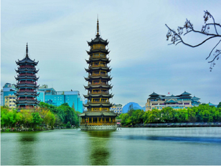 桂林陽朔旅游一次多少錢_現(xiàn)在去桂林陽朔旅游多少錢_報(bào)團(tuán)去桂林陽朔多少錢