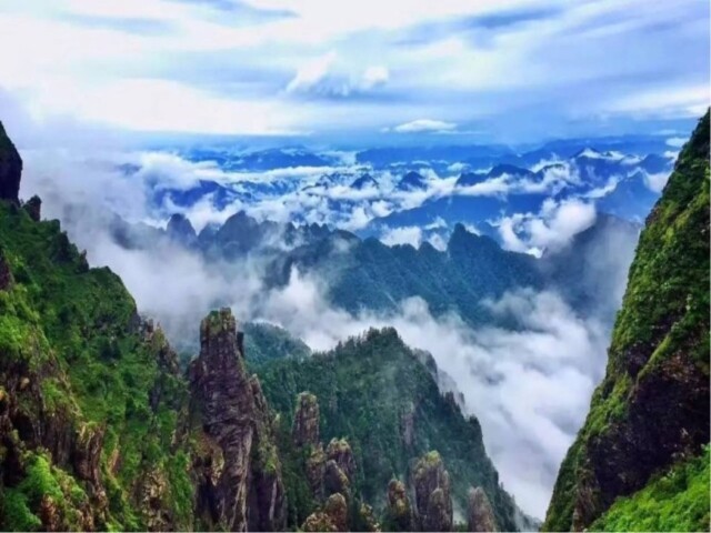  恩施女儿城-大峡谷-腾龙洞-神农架-宜昌两坝一峡-三峡大坝-武汉双动7
