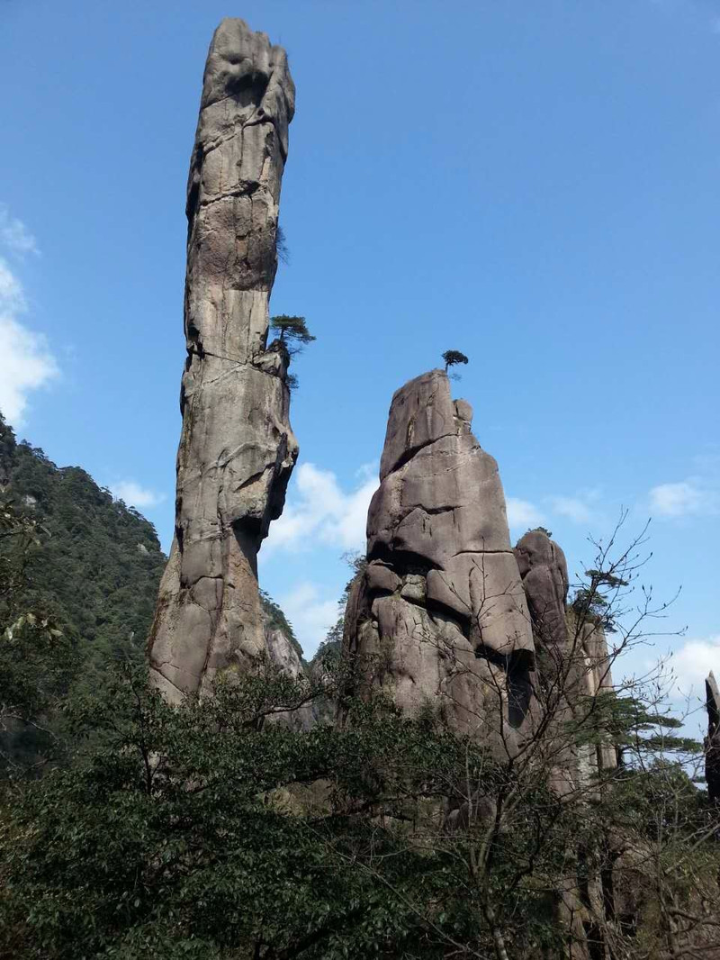 三清山一柱香奇石