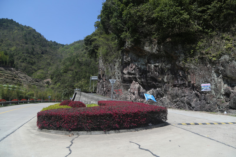 探秘"浙中川藏线",领略磐安山水生态宝地