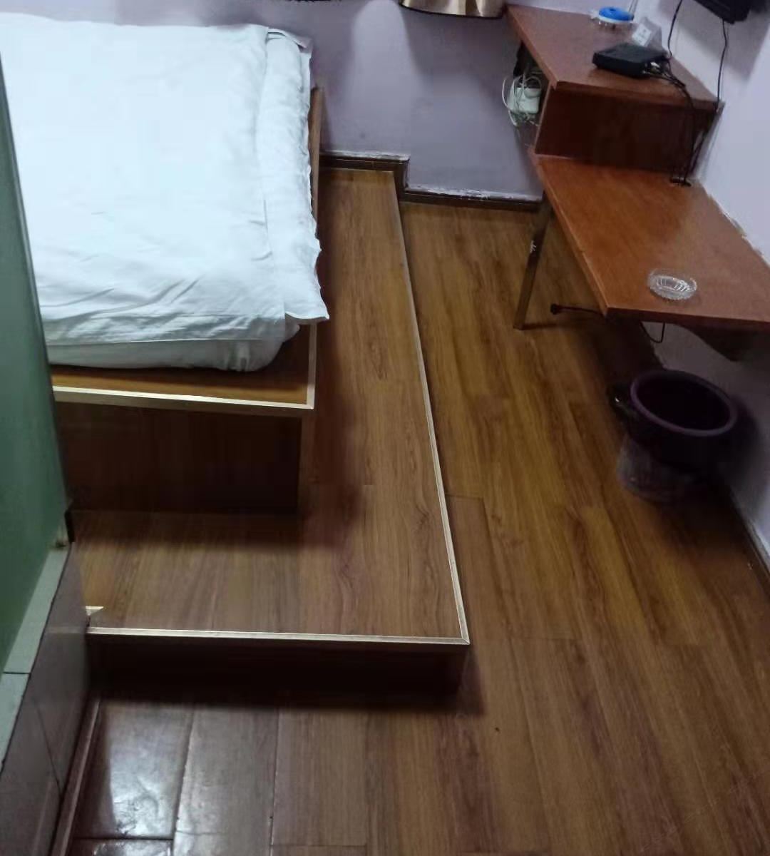 舒适大床房