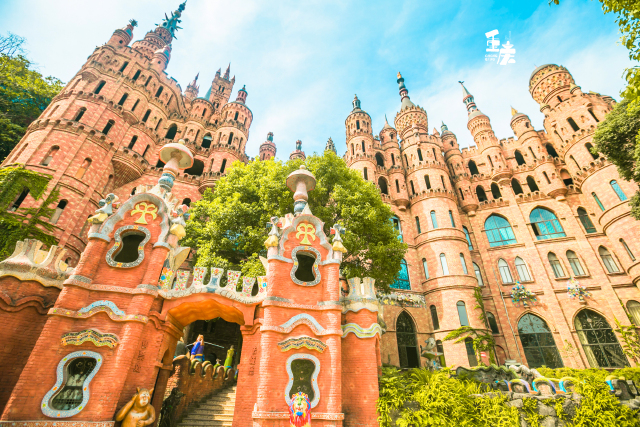 走进3D魔幻之城重庆,解锁全新小众玩法丨重庆5日逛吃之旅